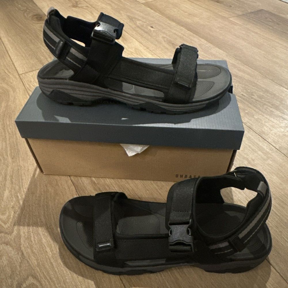 Bass Men's Trek Sporty Outdoor Beach Sandal Shoe Black Size 13M NEW